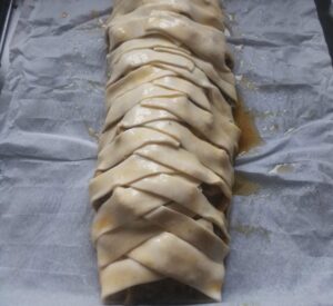 ciasto francuskie z warzywami