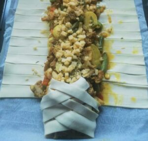 ciasto francuskie z warzywami